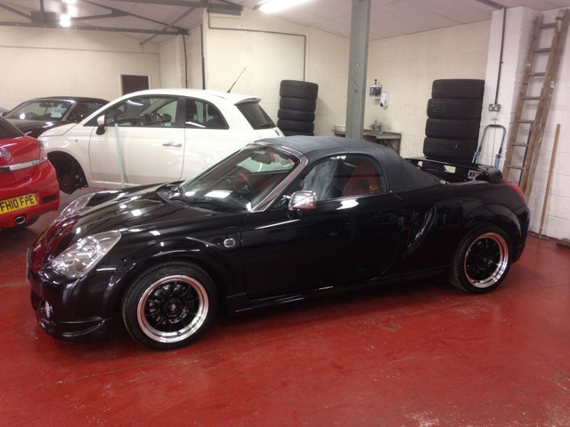 Toyota MR2